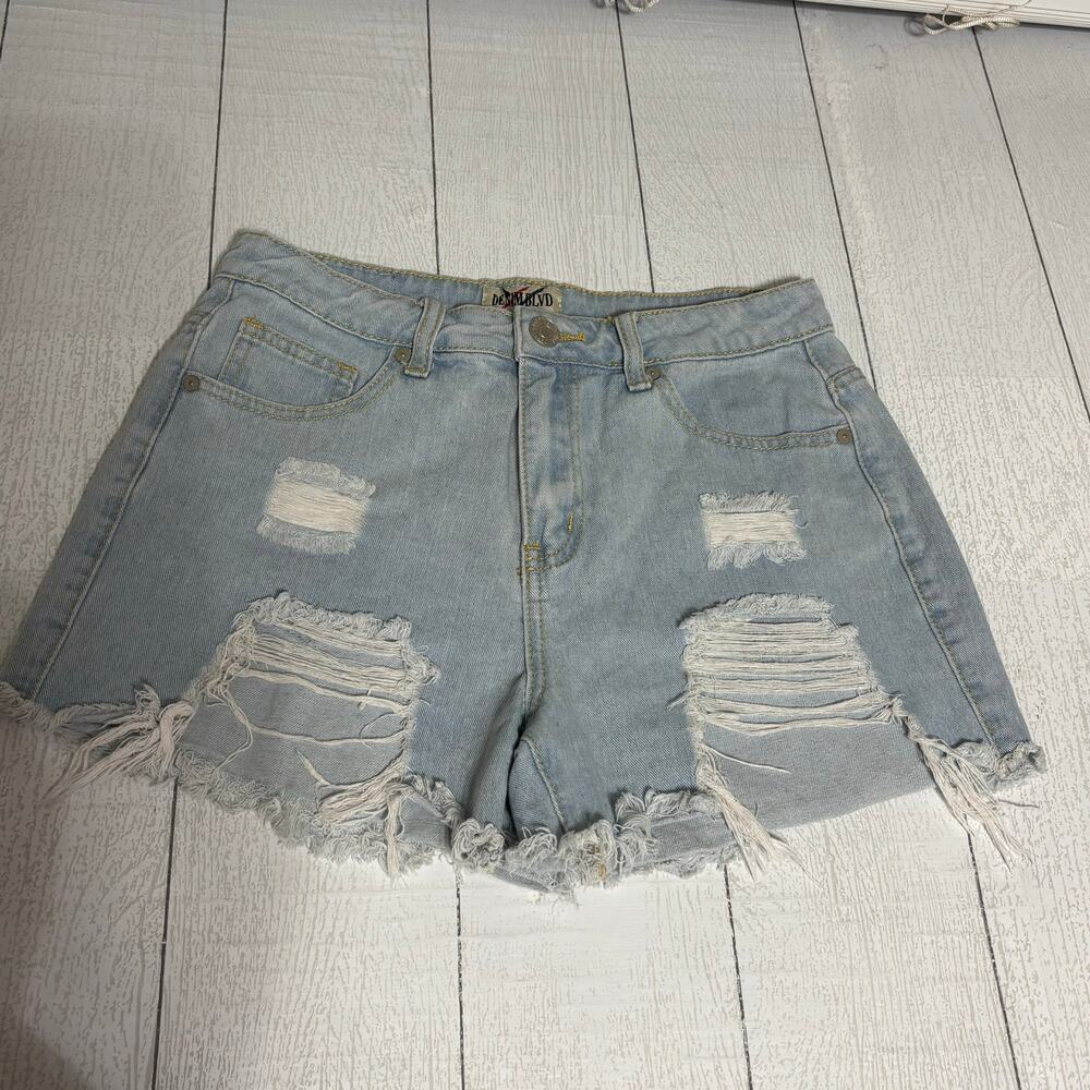 Denim Blvd High Rise Distressed Frayed Raw Hem Shorts Small